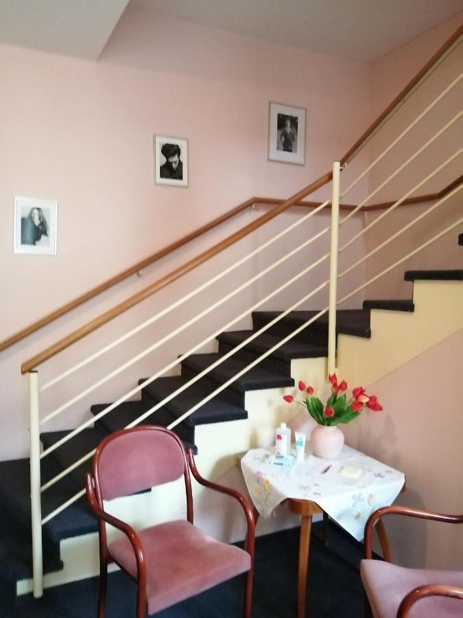Apartmany Cesky Dvur Marianske Lazne Exterior photo